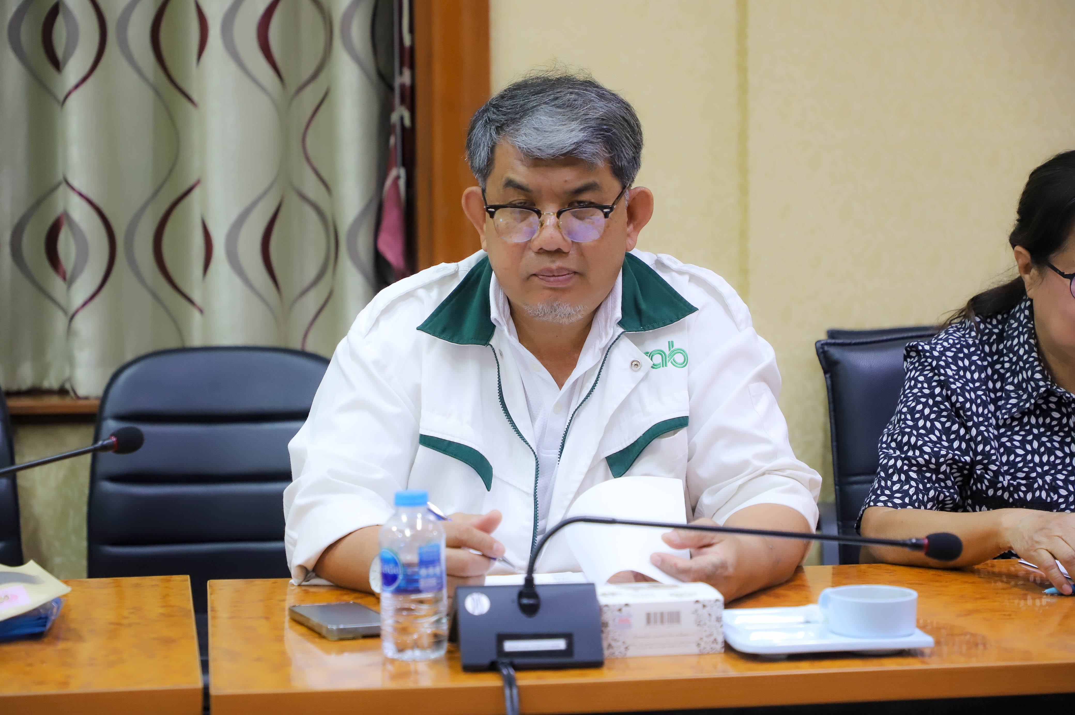 title - ชมรมผู้สูงอายุประชุมคณะกรรมการชมรมผู้สูงอายุ ส.ป.ก.